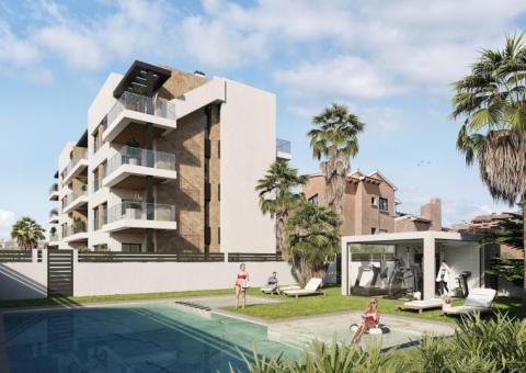 Appartement met 2 slaapkamers en 2 badkamers in Torrevieja, Alicante
